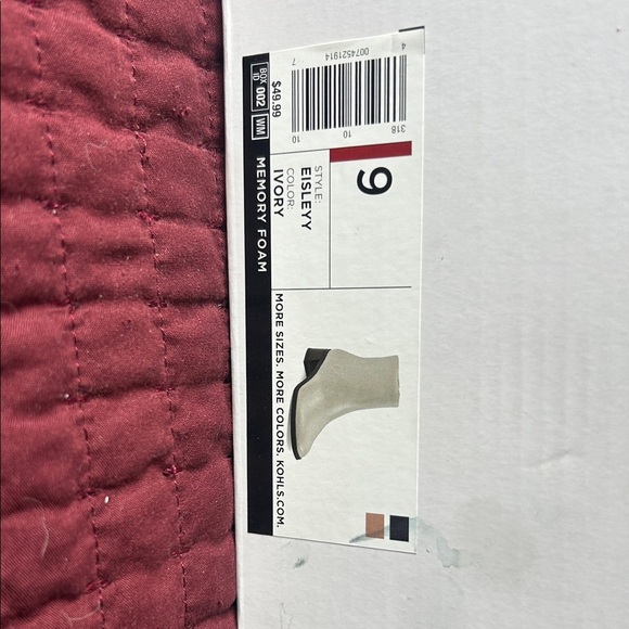 Sonoma Off-White Ankle Booties - Picture 10 of 11